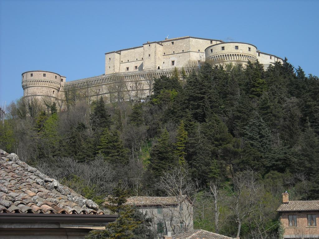 Arcobaleno Hotel San Leo Exterior photo